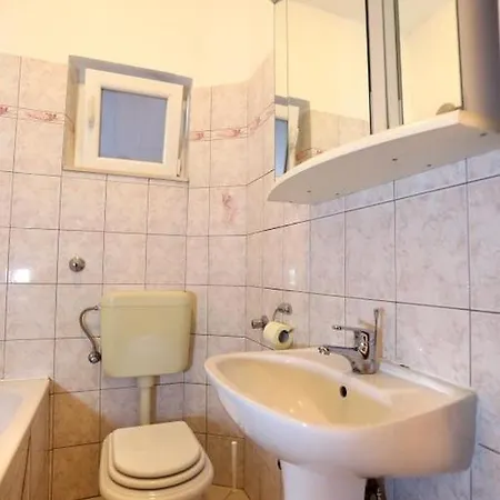 In Okrug Gornji With Terrace, Air Conditioning, Wifi, Washing Machine 5059-3 *