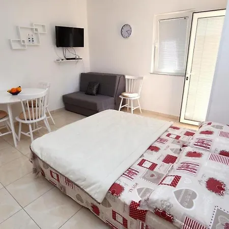 Апартаменты In Okrug Gornji With Terrace, Air Conditioning, Wifi, Washing Machine 5059-3