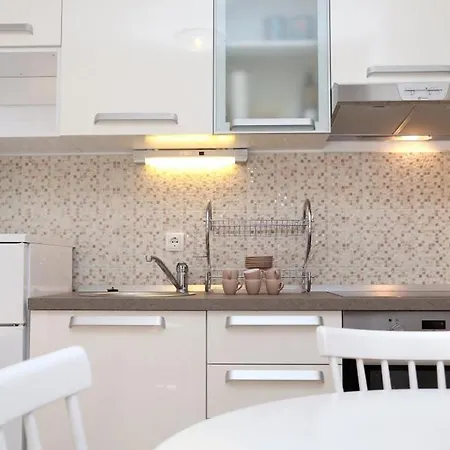 Апартаменты In Okrug Gornji With Terrace, Air Conditioning, Wifi, Washing Machine 5059-3 *