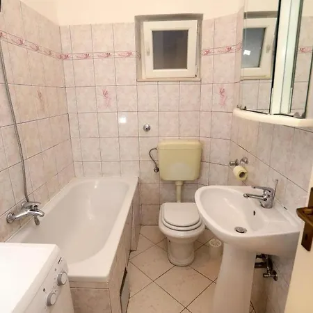 In Okrug Gornji With Terrace, Air Conditioning, Wifi, Washing Machine 5059-3 *