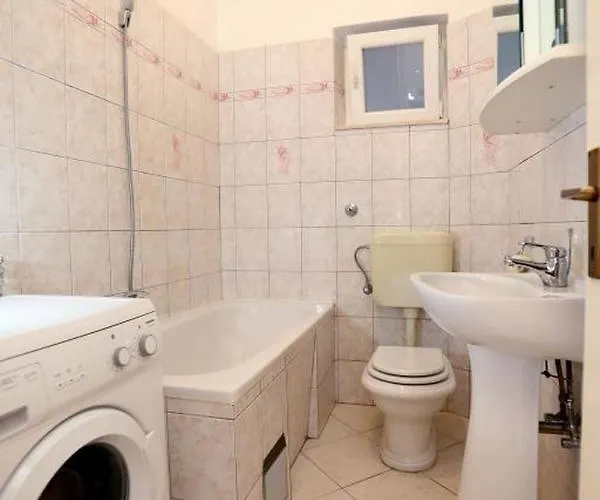 In Okrug Gornji With Terrace, Air Conditioning, Wifi, Washing Machine 5059-3 *