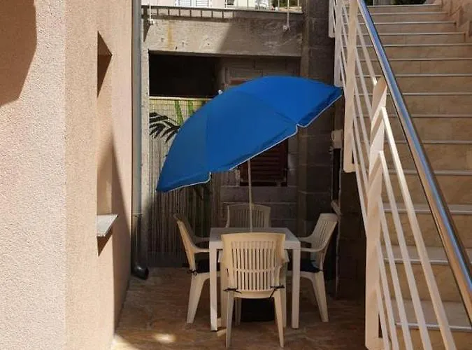 Apartment In Okrug Gornji With Terrace, Air Conditioning, Wifi, Washing Machine 5059-3