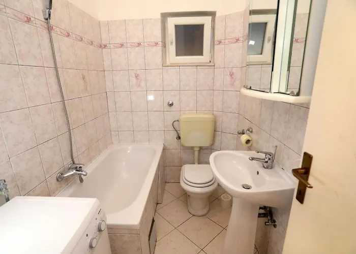 In Okrug Gornji With Terrace, Air Conditioning, Wifi, Washing Machine 5059-3 *