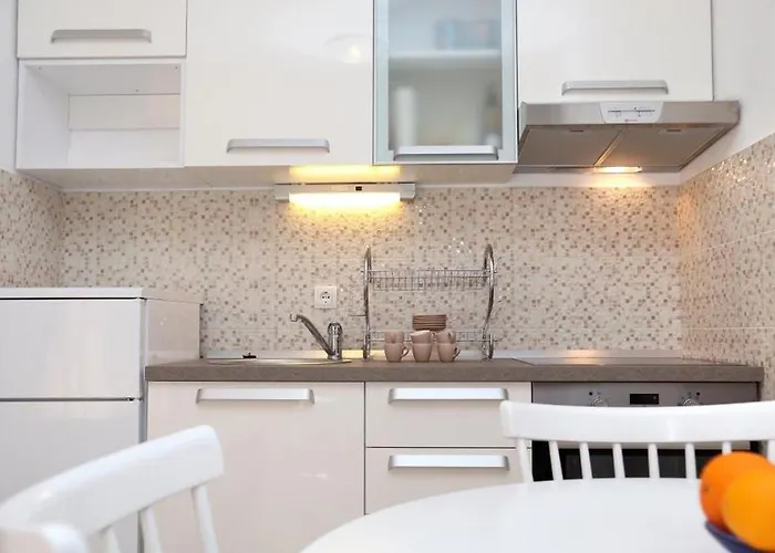 Appartement In Okrug Gornji With Terrace, Air Conditioning, Wifi, Washing Machine 5059-3 *
